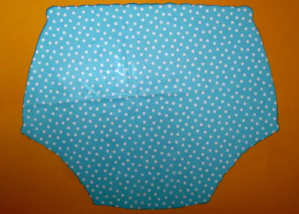 POLYFÓLIE TYRKYSOVĚ MODRÁ S PUNTÍKY