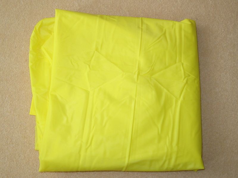 Sukénka z pláštěnkového PVC - Žlutá